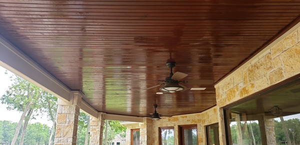 Ceiling Staining in Sugarland, TX (1)