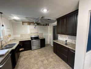 Before & After Kitchen Remodeling in The Woodlands, TX (1)